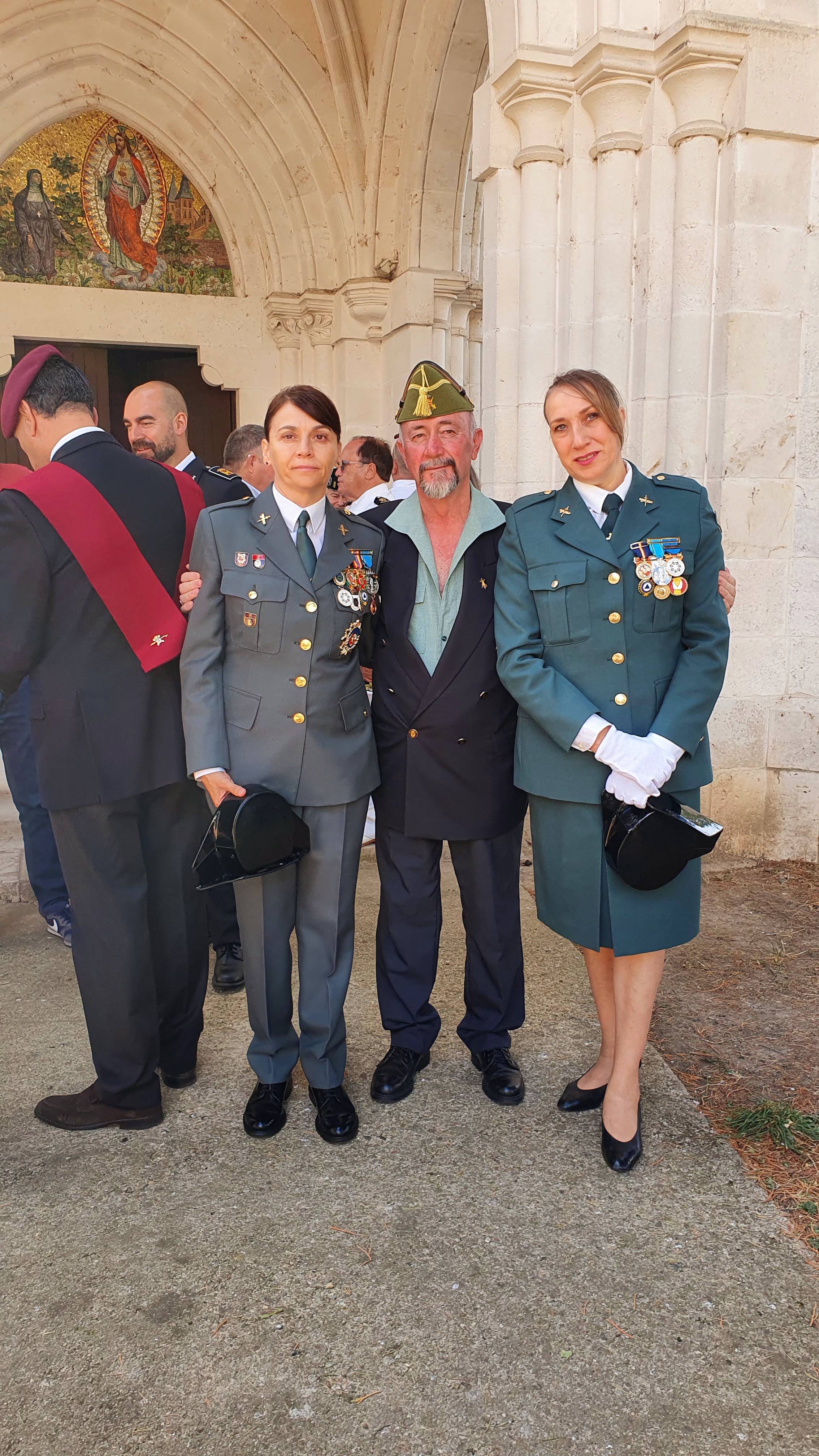 RAGCE asiste a los actos con motivo del 102 aniversario de la Legión en Burgos